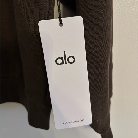 NWT Alo Accolade Crewneck- XS Espresso - Picture 5 of 8